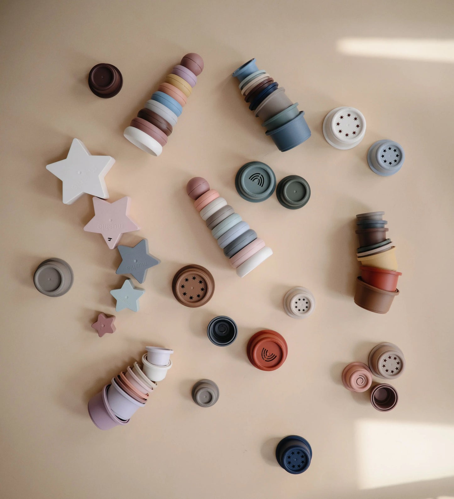 Nesting Stars Toy