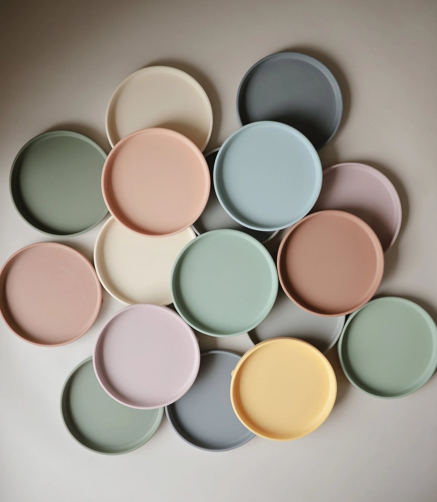 Classic Silicone Suction Plate Mushie