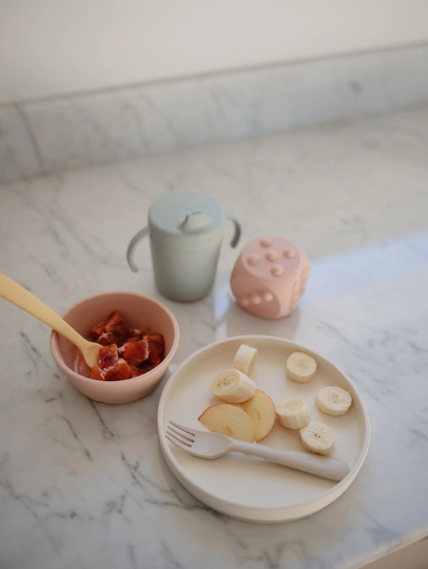 Classic Silicone Suction Plate Mushie