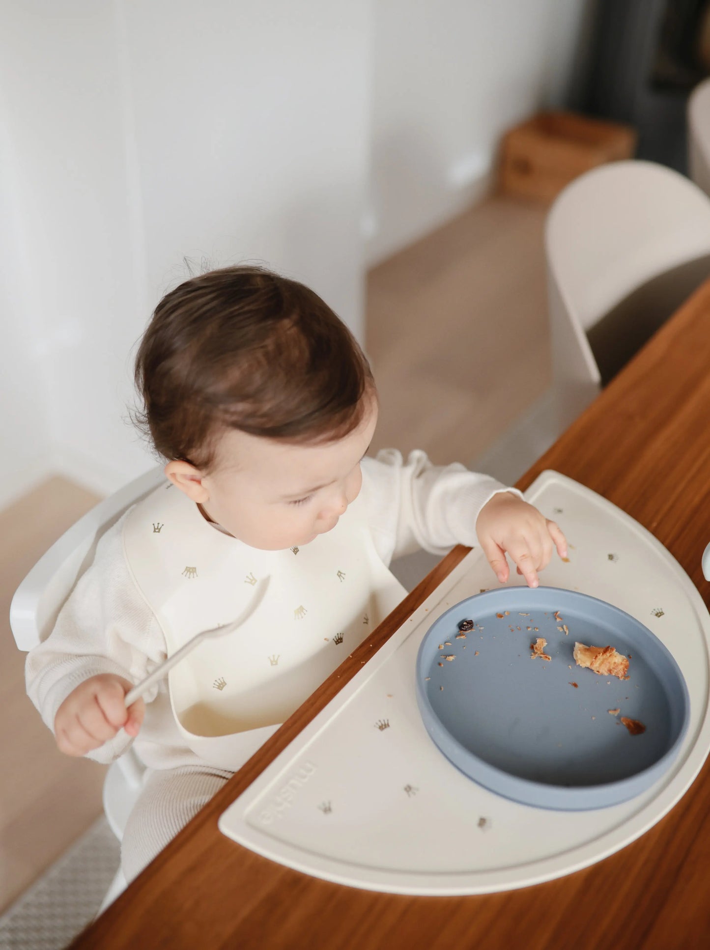 Classic Silicone Suction Plate Mushie