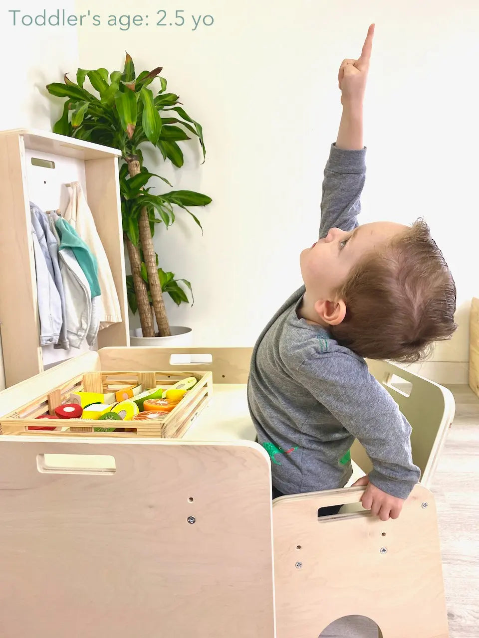 montessori table and chair made of wood in canada for toddlers
