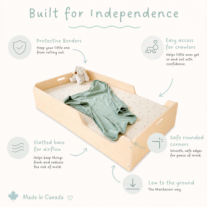 Wooden crib with baby clothes and a toy, labeled features on a white background from Sapiens Child.