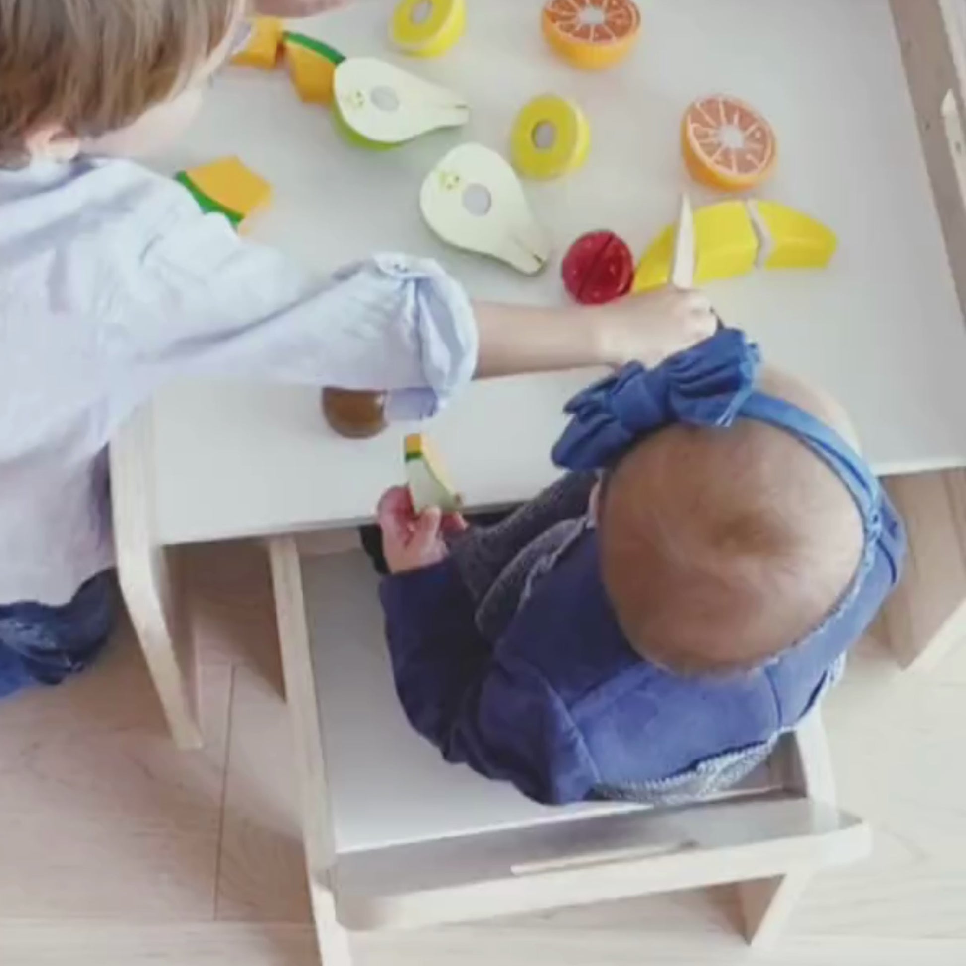 Jouets pour bébé Ensemble table et chaise en bois Montessori